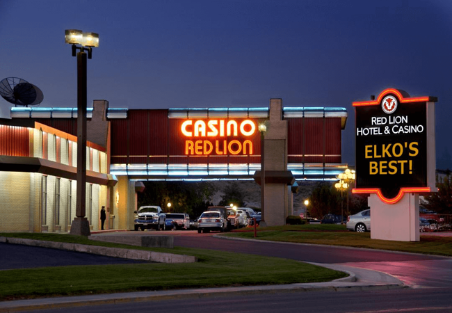 Maverick Hotel and Casino by Red Lion Hotels Exterior 