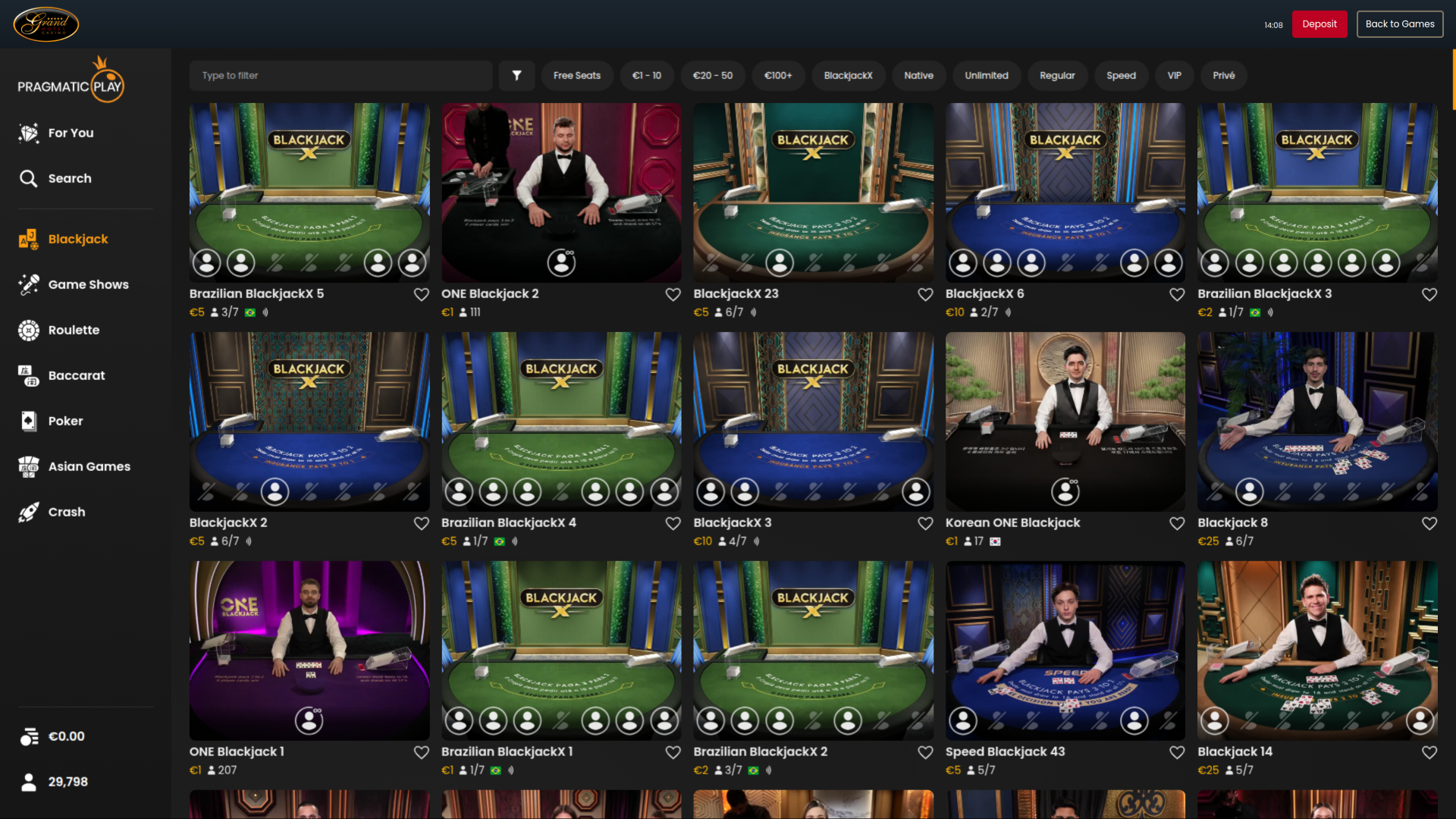 Grand Hotel Casino avec croupier en direct sur ordinateur
