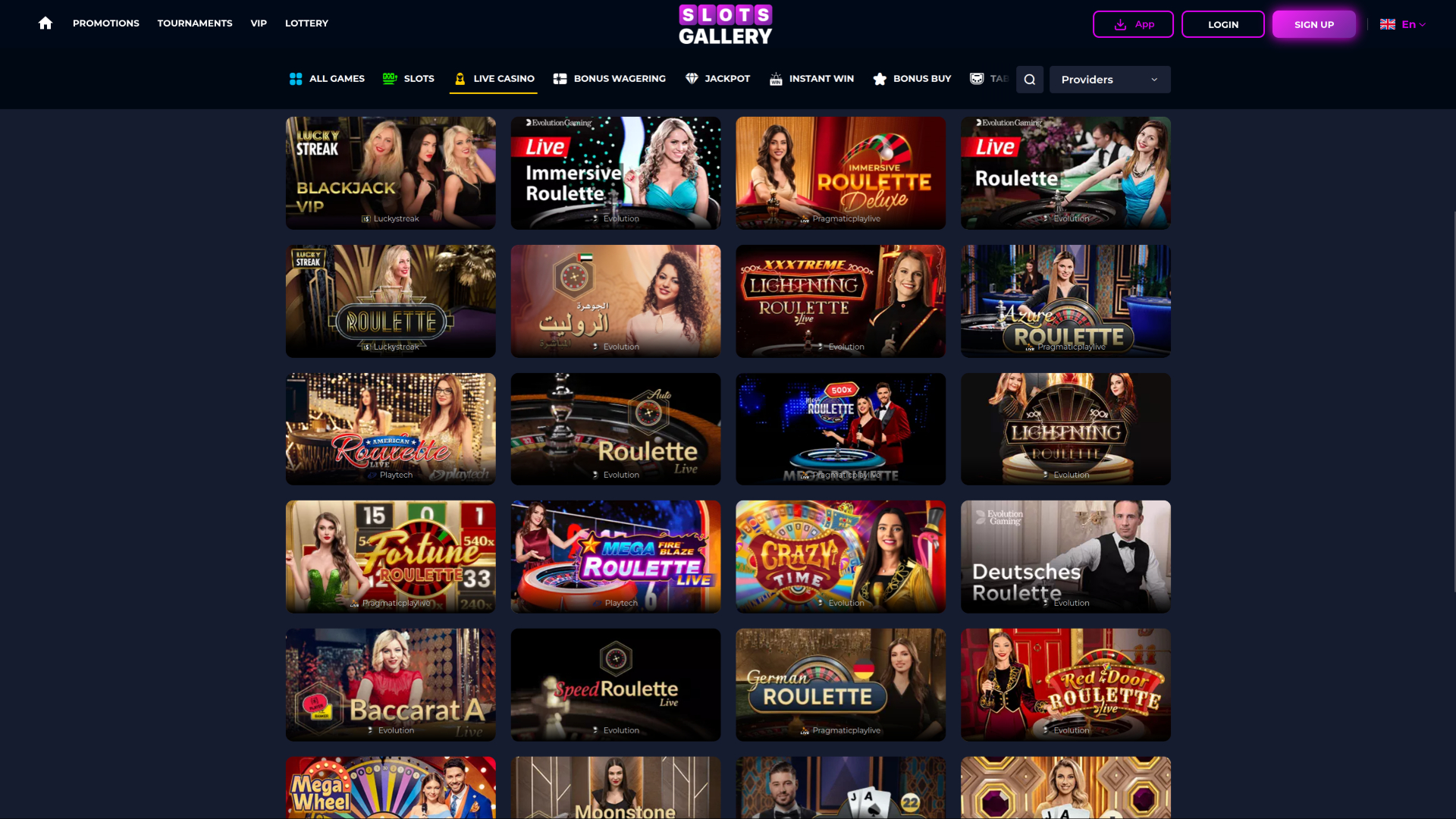 Croupier en direct de la version de bureau de Slots Gallery Casino