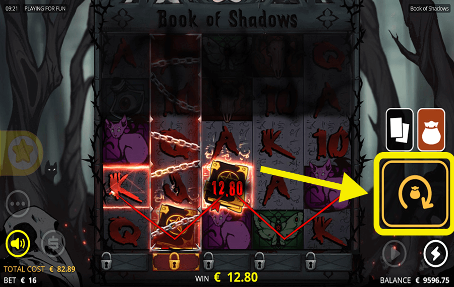 Book Of Shadows Haga clic/toque el botón “Girar”.