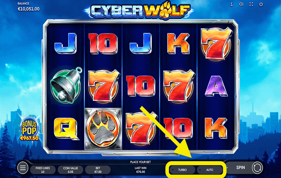 Cyber Wolf Usando las funciones opcionales “Autoplay” y “Turbo”.