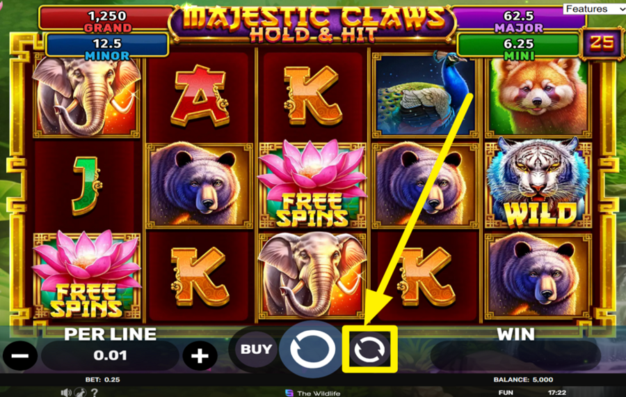 Majestic Claws Hold and Hit ЗАПУСТИТЕ АВТОМАТИЧЕСКОЕ ВРАЩЕНИЕ БАРАБАНОВ.