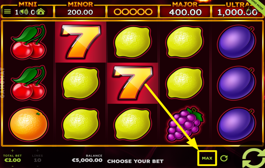 Royal Seven Flaming Link CHOISISSEZ LA LIMITE DE MISE LA PLUS ÉLEVÉE.