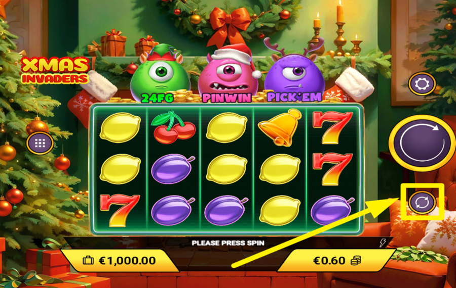 Xmas Invaders USE THE AUTOPLAY FEATURE.