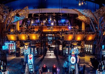 Casino of the Earth inside 