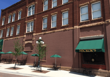 Hickoks Hotel and Gaming Outside View 