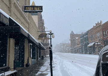 Mineral Palace Hotel and Gaming Winter 