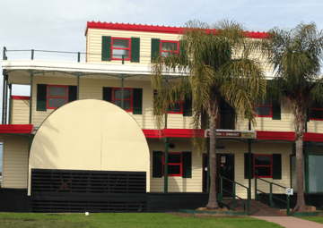 The Old Town N Country Tavern Sports Bar front view 