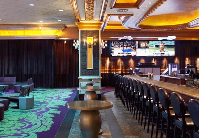 Caesars Atlantic City bar 