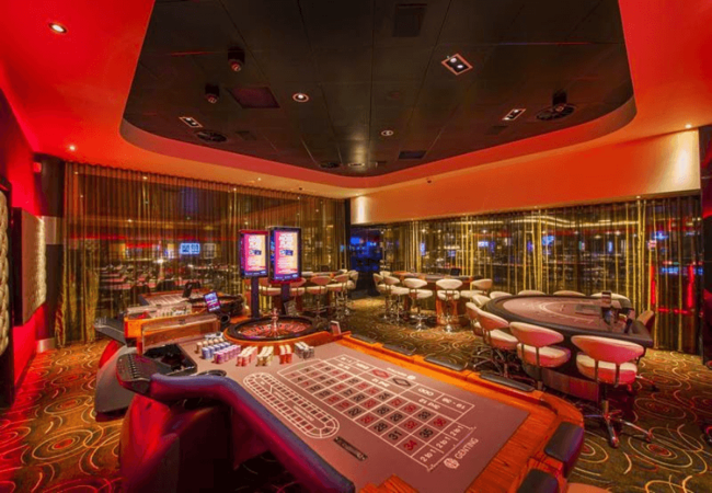 Genting Casino Fountain Park interior 