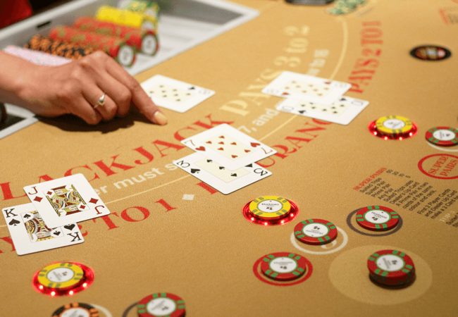 Horizons Casino Poker 