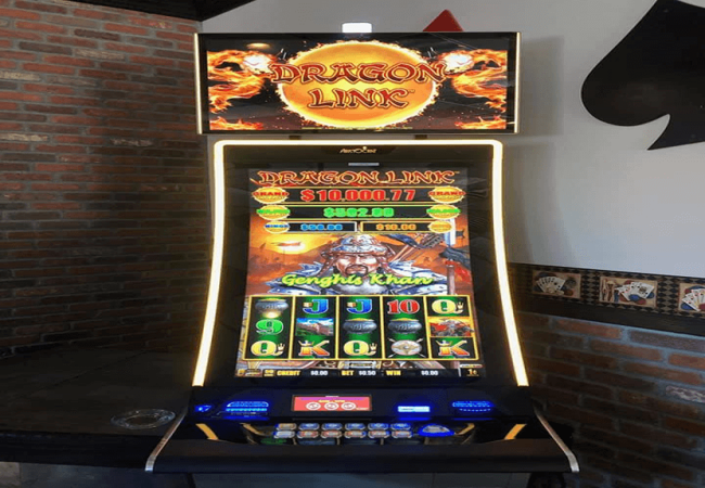 Jackpot Joanies Casino Slot Machine 