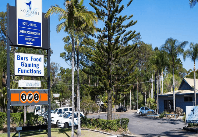 Kondari Hotel Outside View 
