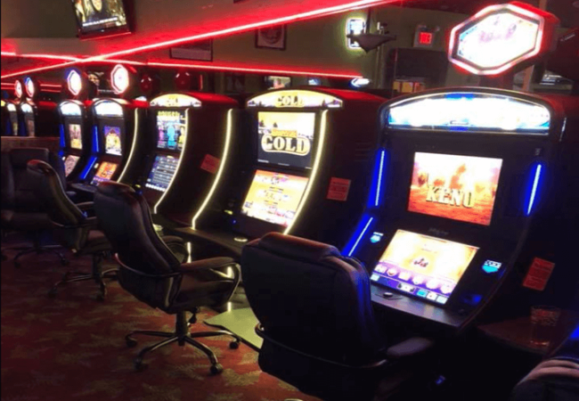 Lucky Buckys Casino Slot Machines 