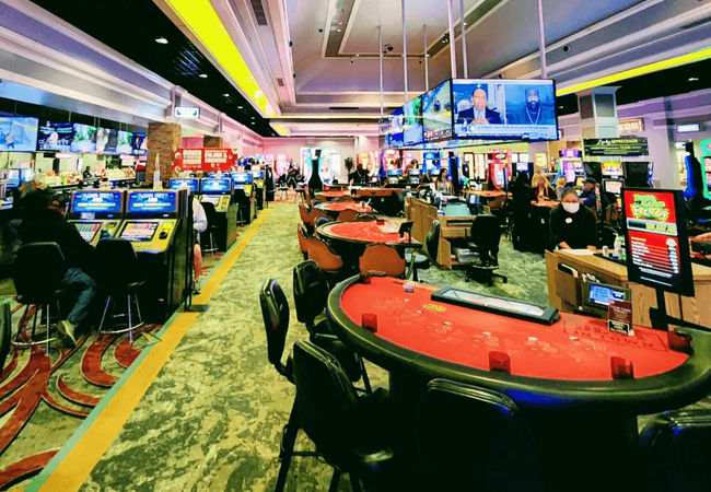 Pahrump Nugget Hotel and Casino table games 