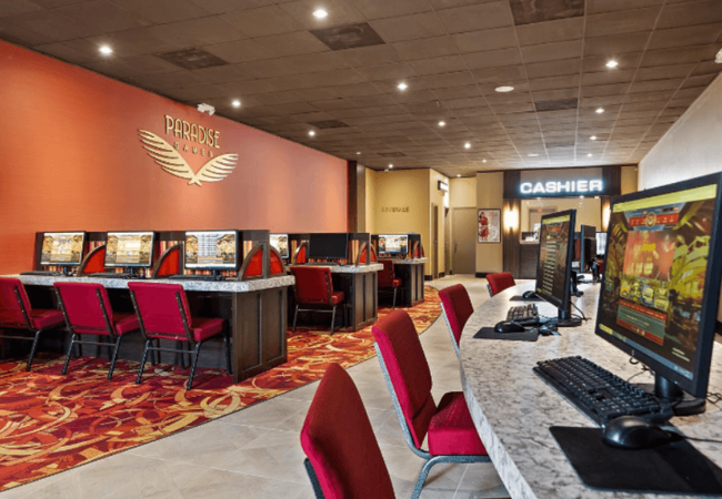 Paradise Games Gaming Room 