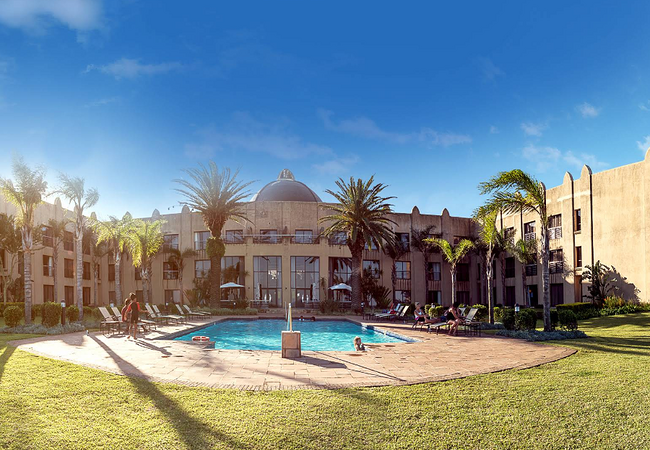 Sibaya Casino entrance day 