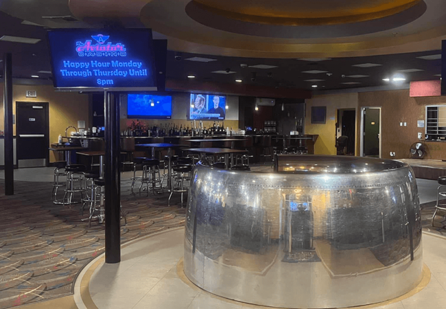 The Aviator Casino Bar 