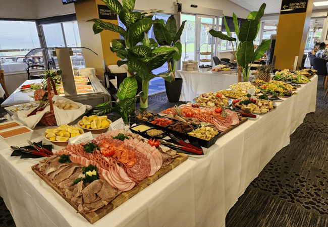 The Clubhouse Hervey Bay Buffet 