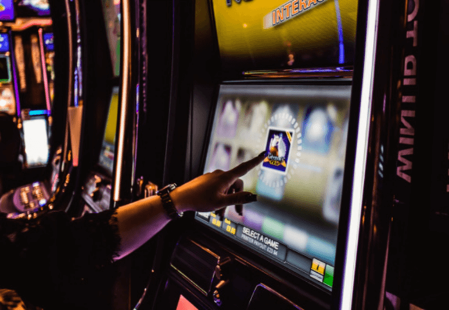 The Palm Beach Casino slots 