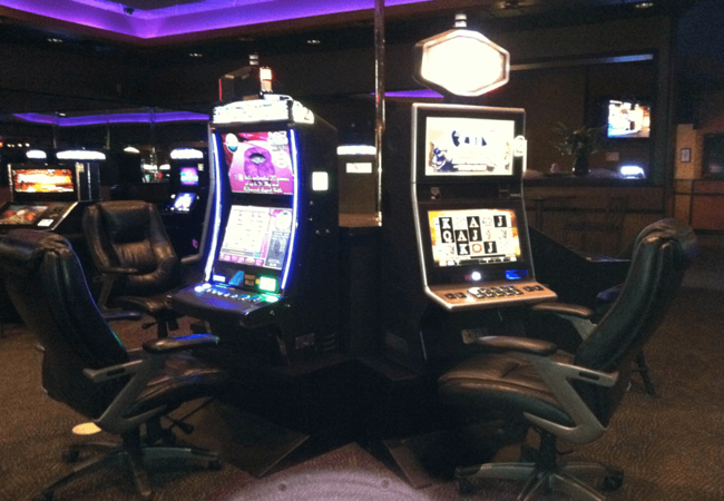 The Wardens Casino And Liquor Slot Machines 